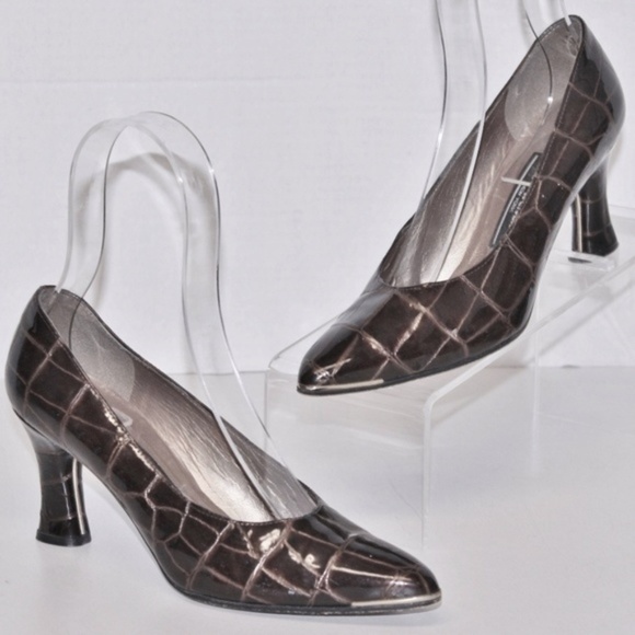 Stuart Weitzman Shoes - Stuart Weitzman Croc Gold Heels Shoes Pumps